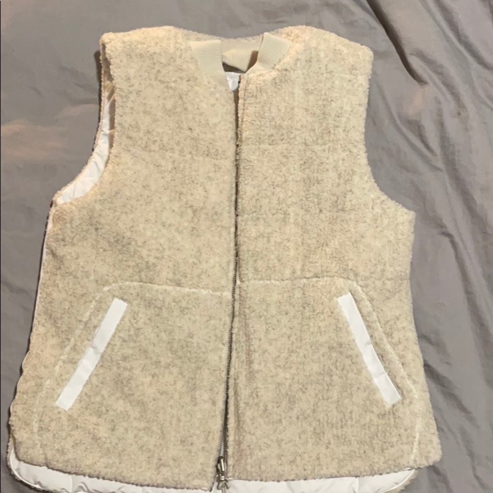 Reversible wool vest - Picture 2 of 2